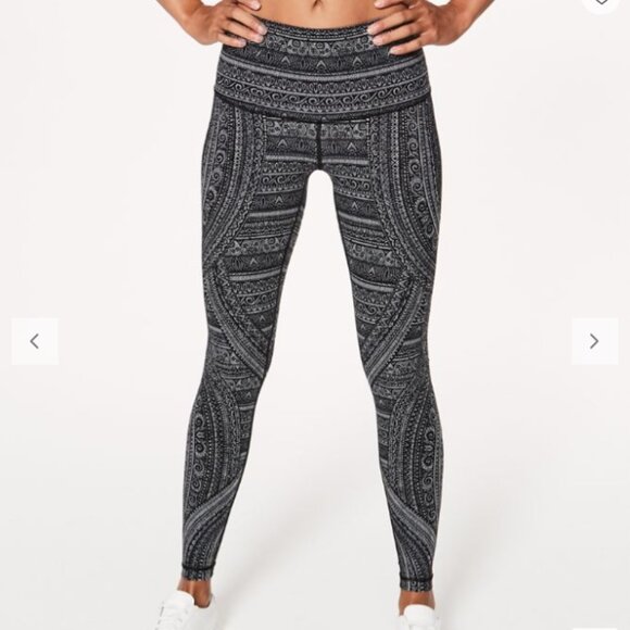 Lululemon Wunder Under HR Tight - Size 2 - Picture 2 of 8